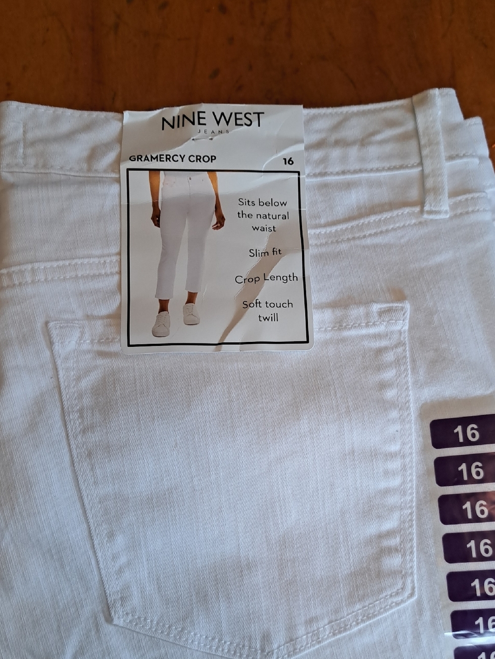 NWT Nine West Women’s White Slim Fit Straight Crop Jeans Size 16 - Picture 2 of 7